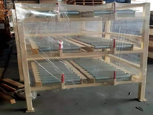 Dies Racking with Gravity Roller